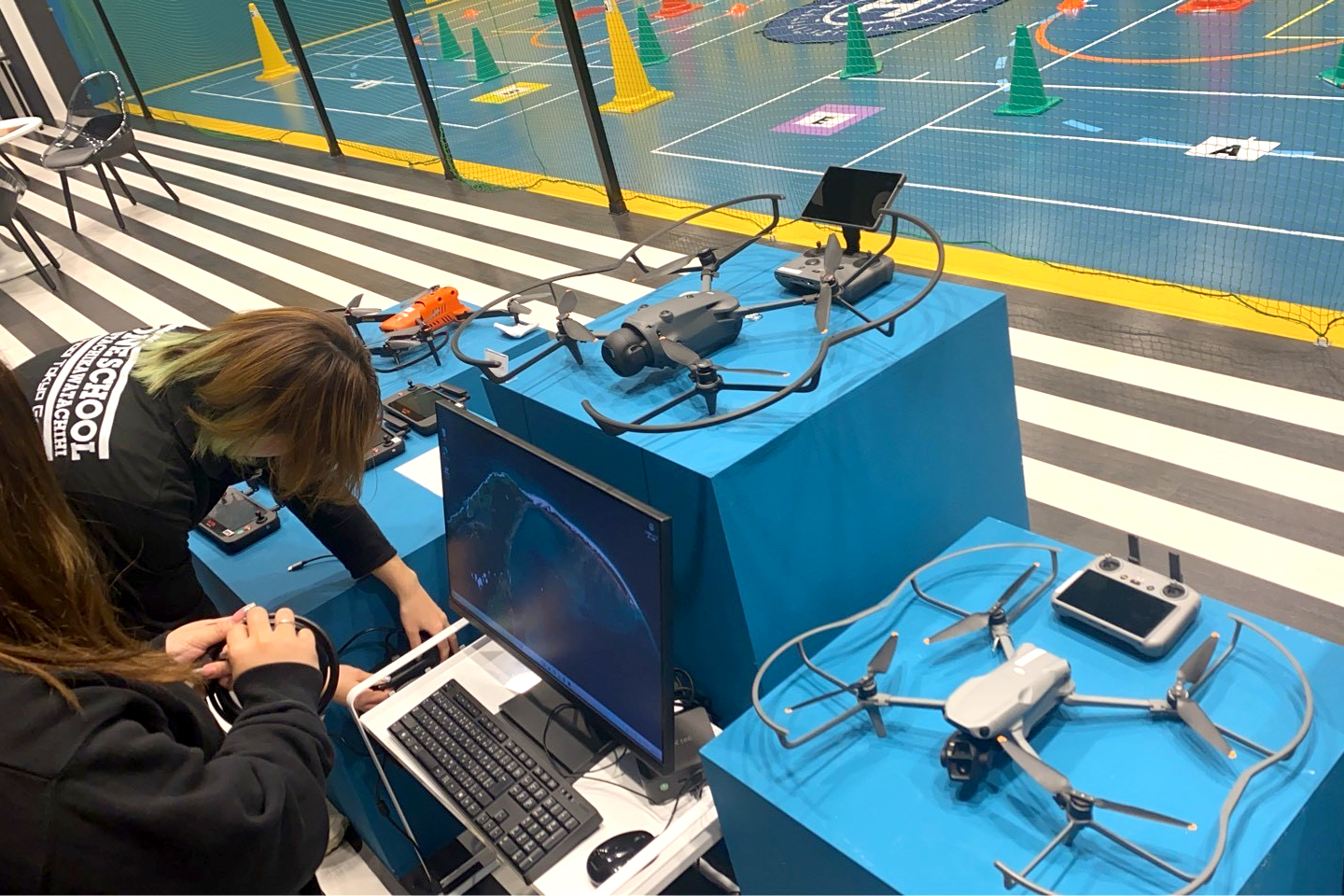 ドローンスクール立川施設内風景04